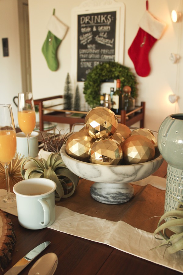 boston apartment holiday shoot // via oh, i design blog