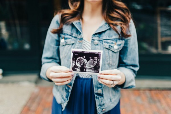 Oh, I Design is having a Baby! Photos by: Nicole Baas Photography