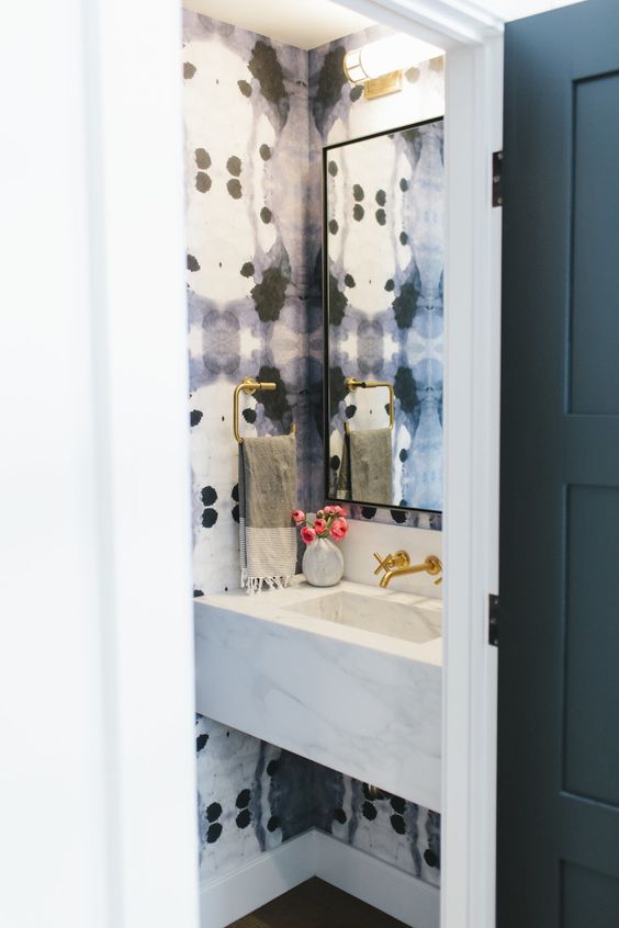 bold pattern in bathrooms via oh, i design blog